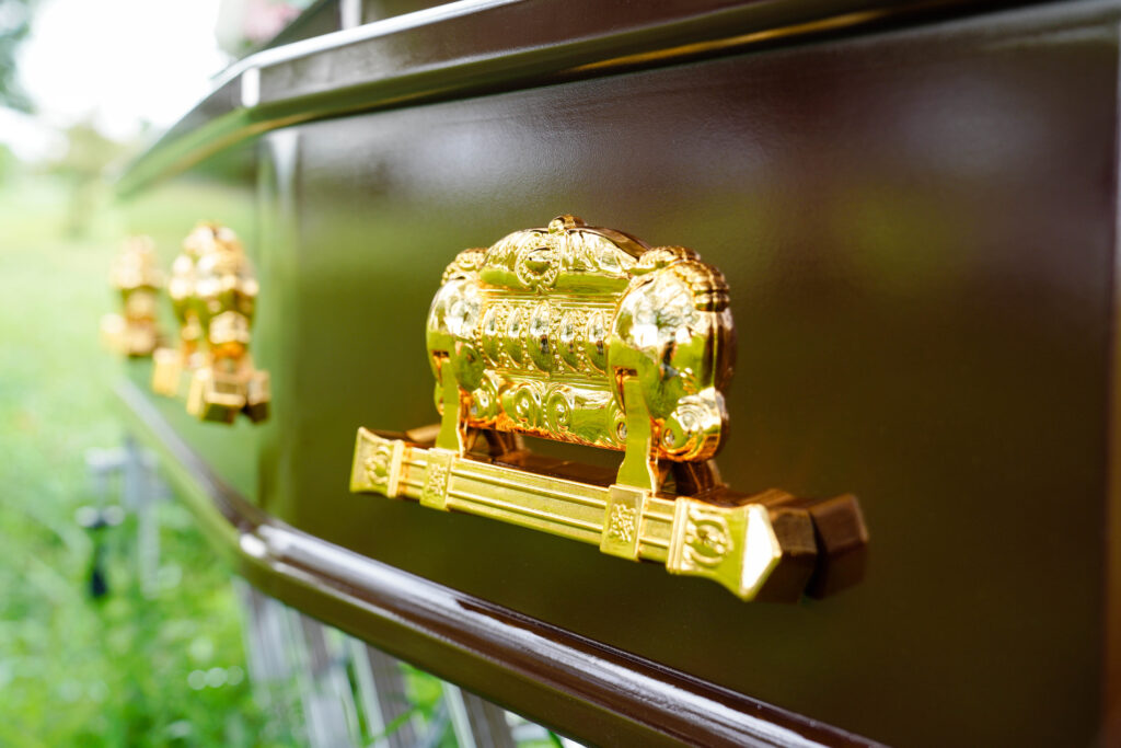 Serenity Casket 6S (B) Handle