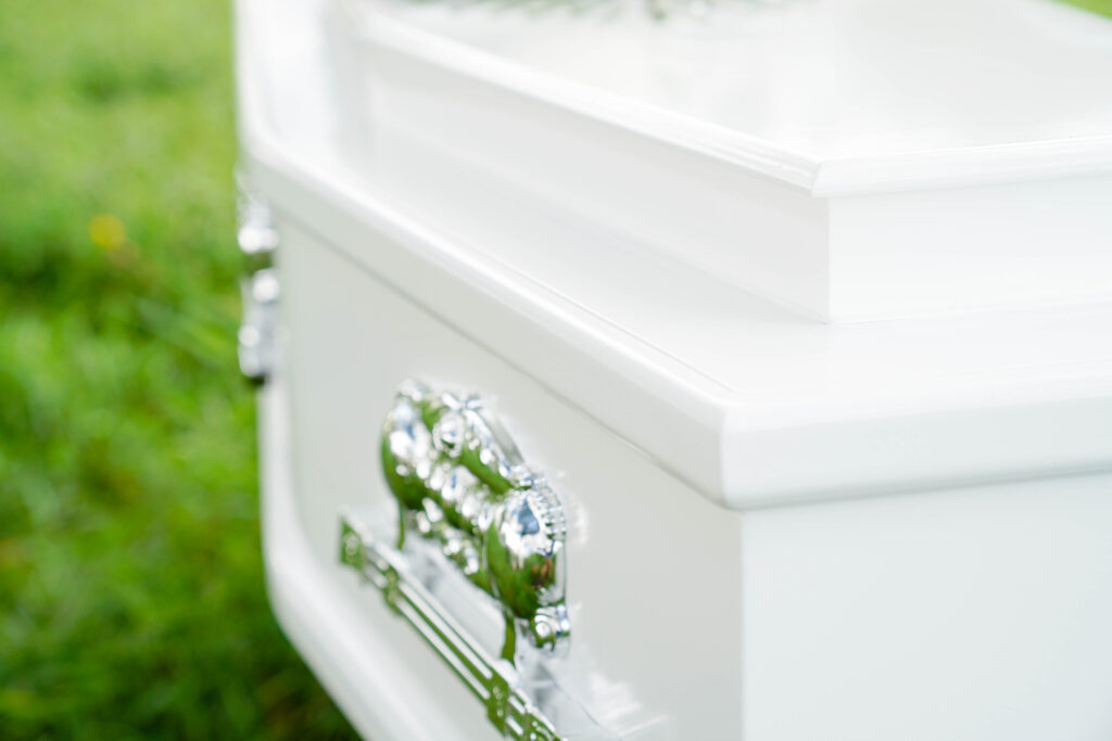 Serenity Casket 6S (W) Corner