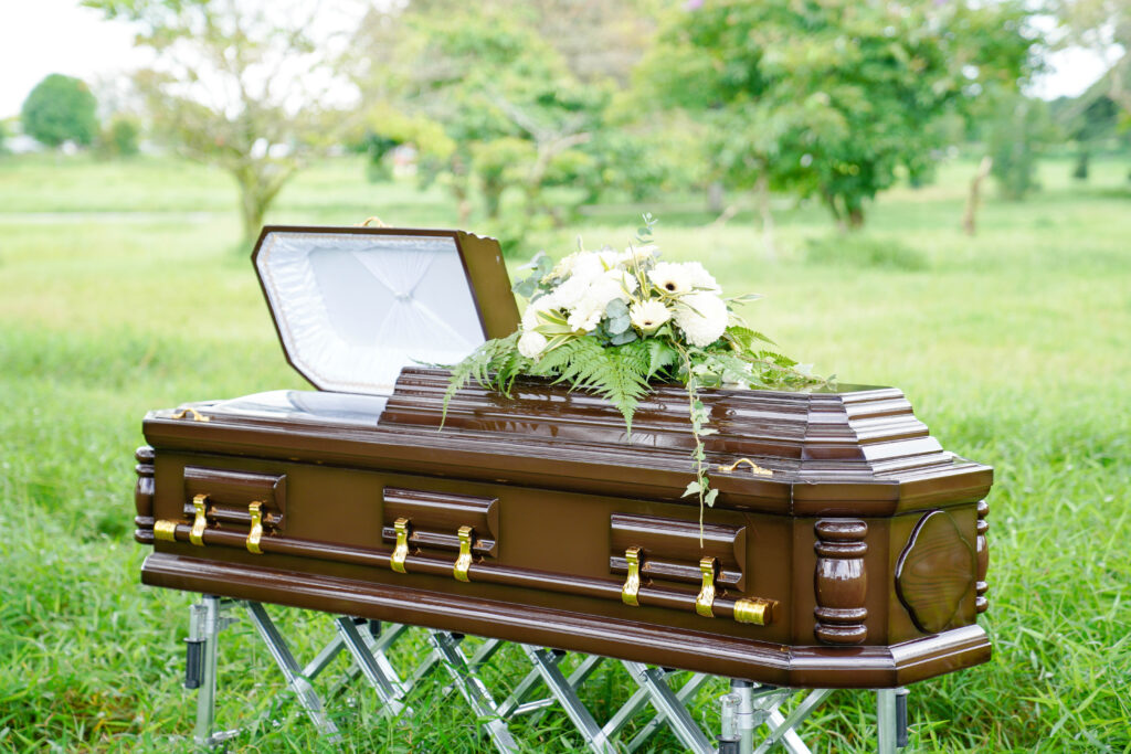 Serenity Casket 8S (B) Side