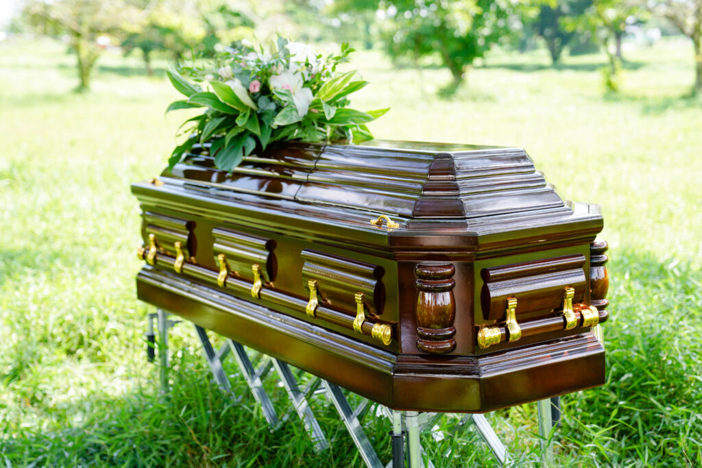 Serenity Casket 8S (CA) Side
